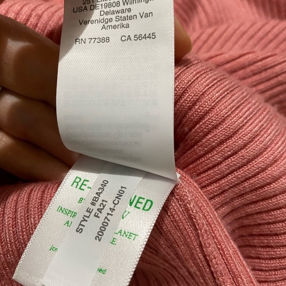 J Crew Puff Sleeve Silk Blend Short Sleeve Sweater EUC Medium Rose Pink​ - Picture 4 of 5